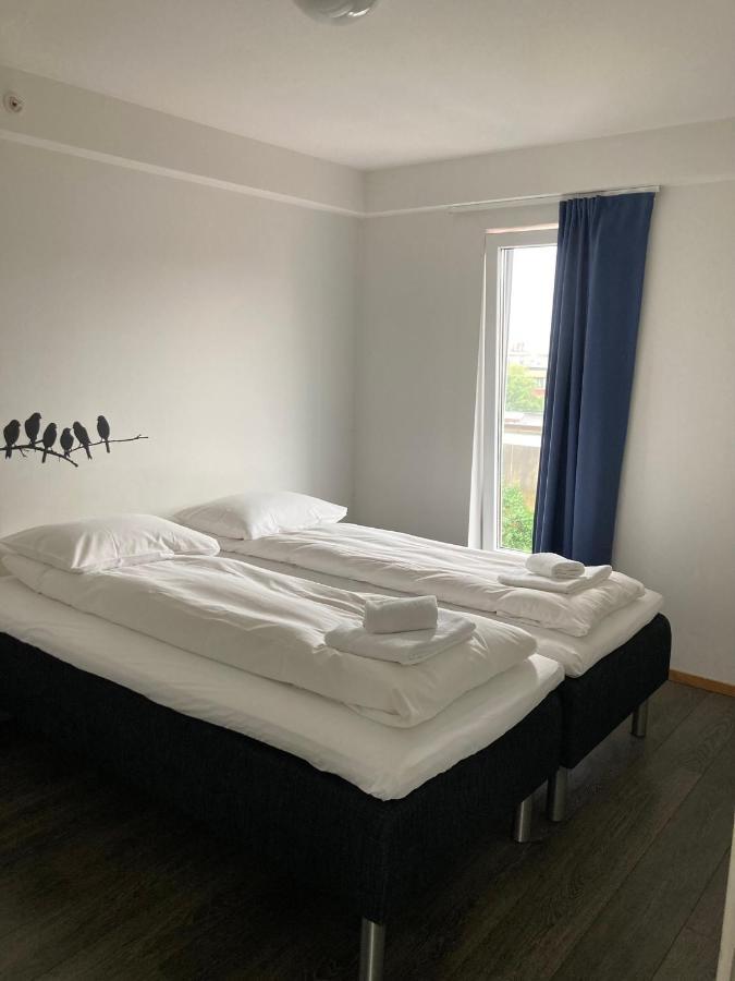 Flotmyrgarden Apartment Hotel Хёугесунн Экстерьер фото
