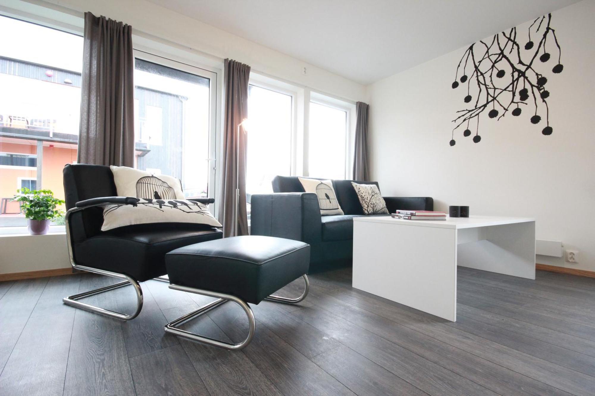 Flotmyrgarden Apartment Hotel Хёугесунн Экстерьер фото
